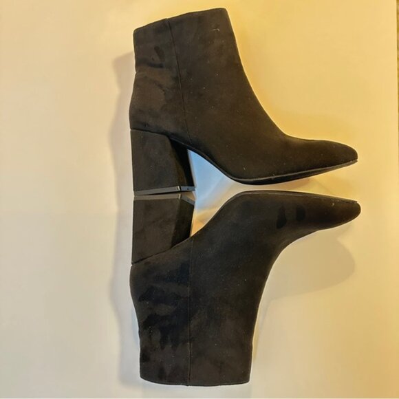 NEW Journee Collection Sorren Black Faux Suede Womens Booties, Sz 9.5 - Picture 12 of 13
